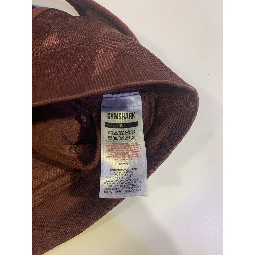 GYMSHARK ADAPT CAMO SEAMLESS SPORTS BRA MAROON SIZE SMALL (#1)